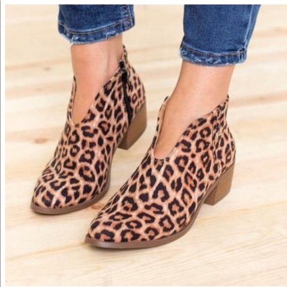 **SOLD**Leopard Booties - Picture 2 of 6